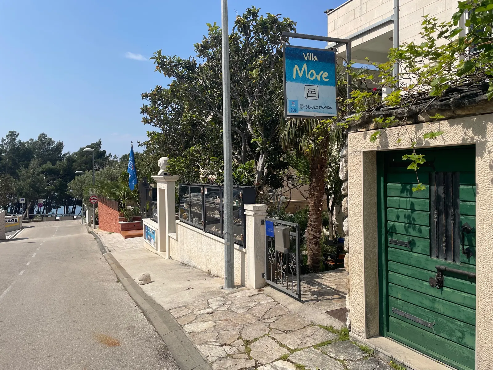 Villa More Makarska - Dvorište i roštilj 1