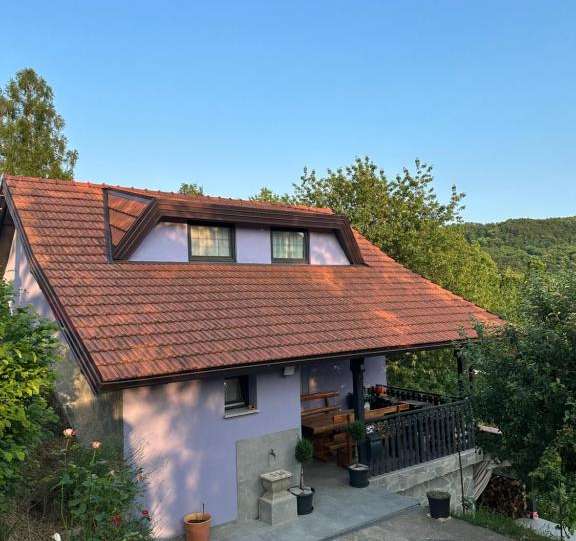 Rustikalna kuća za odmor u Rudama s vanjskim prostorom za opuštanje